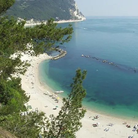 公寓 Mario 锡罗洛